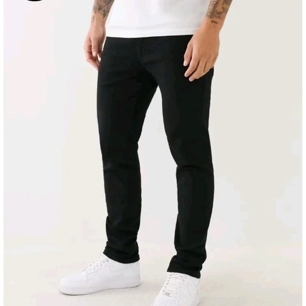 True Religion Men's Rocco Relaxed Skinny Jeans Size 30 Black Stretch Denim